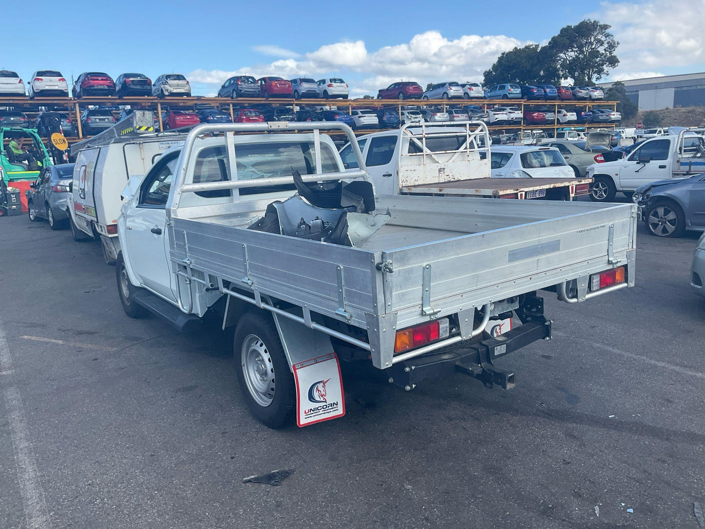 Mitsubishi
Triton