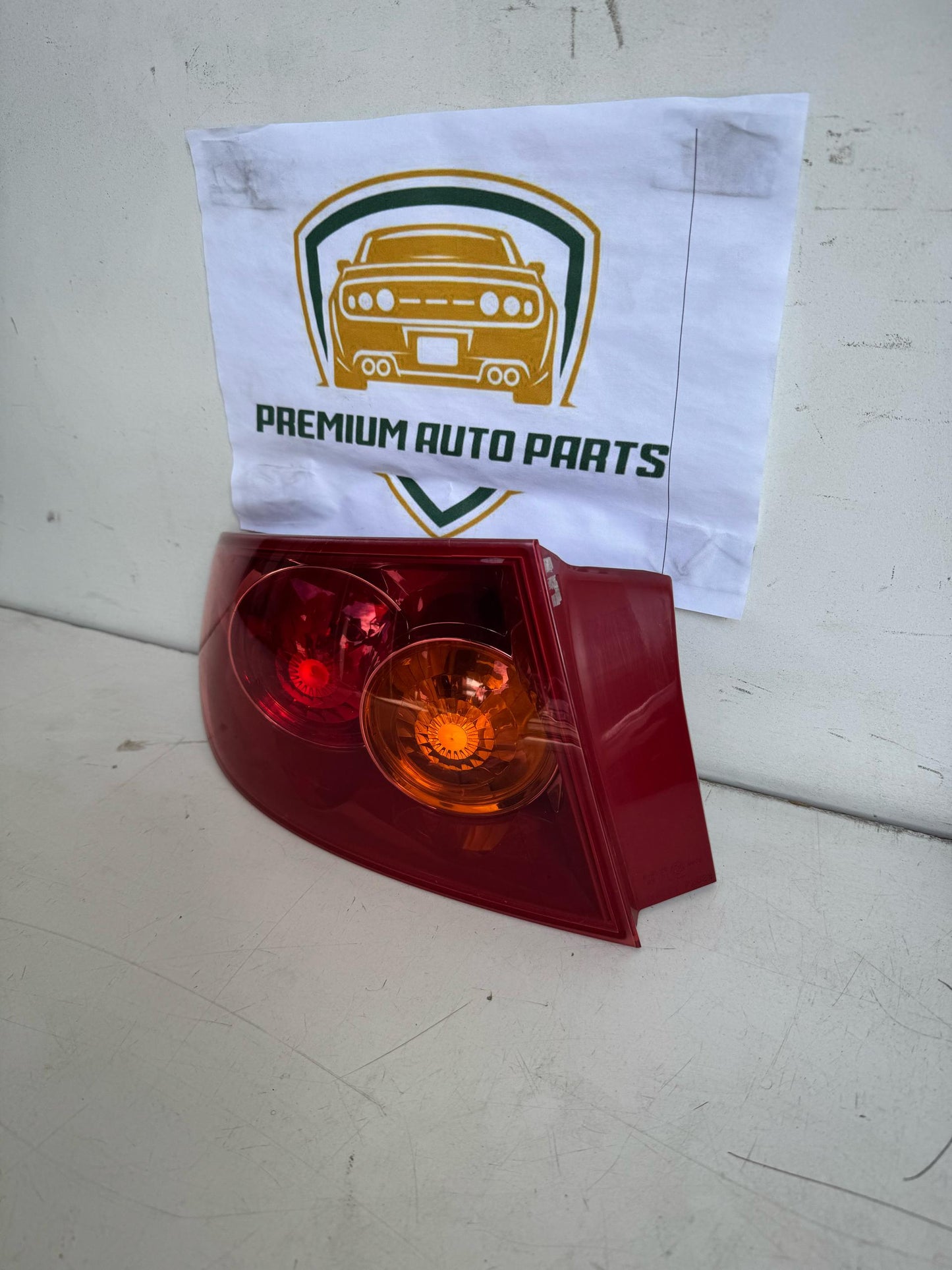 2005 Left Taillight