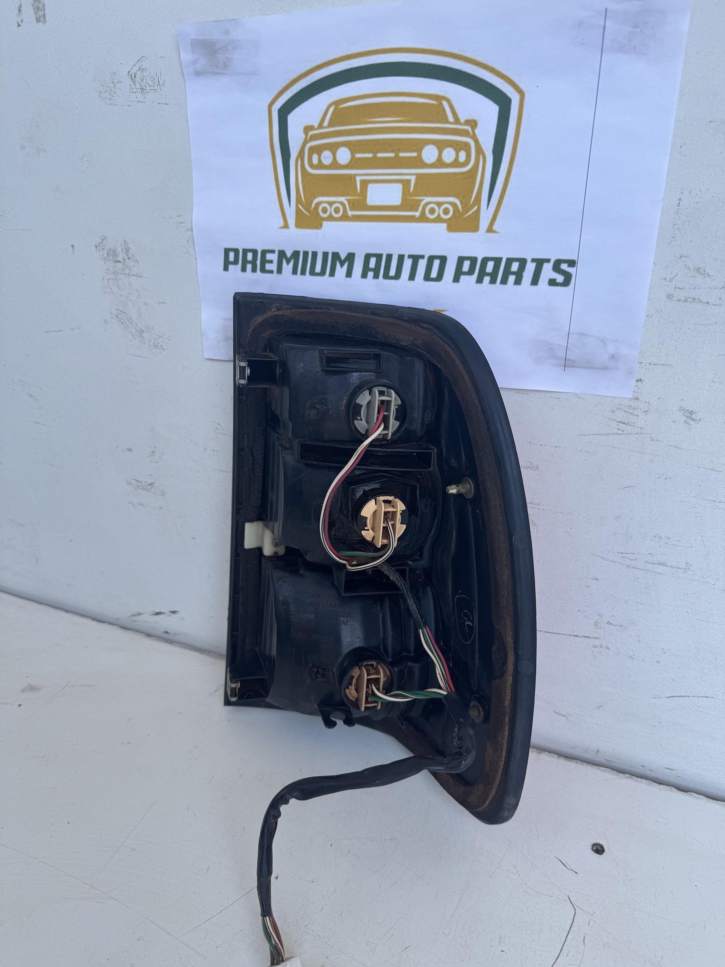 1999 Left Taillight