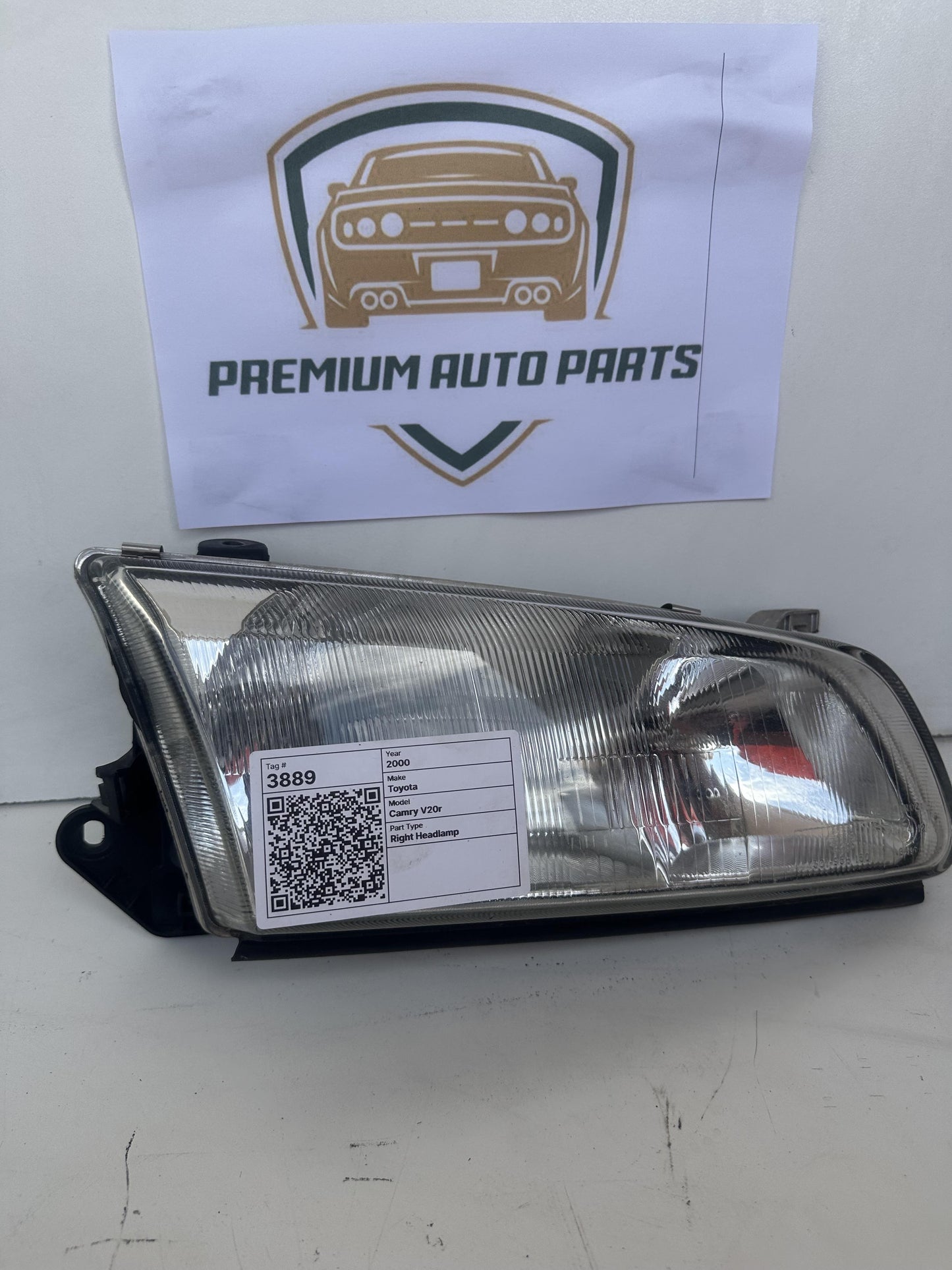 2000 Right Headlight