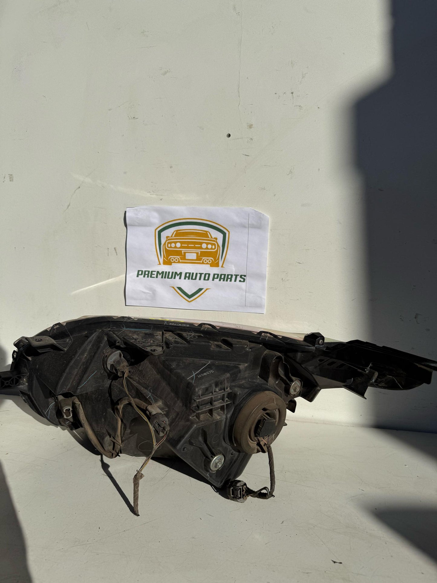 2018 Mitsubishi Triton Right Headlight