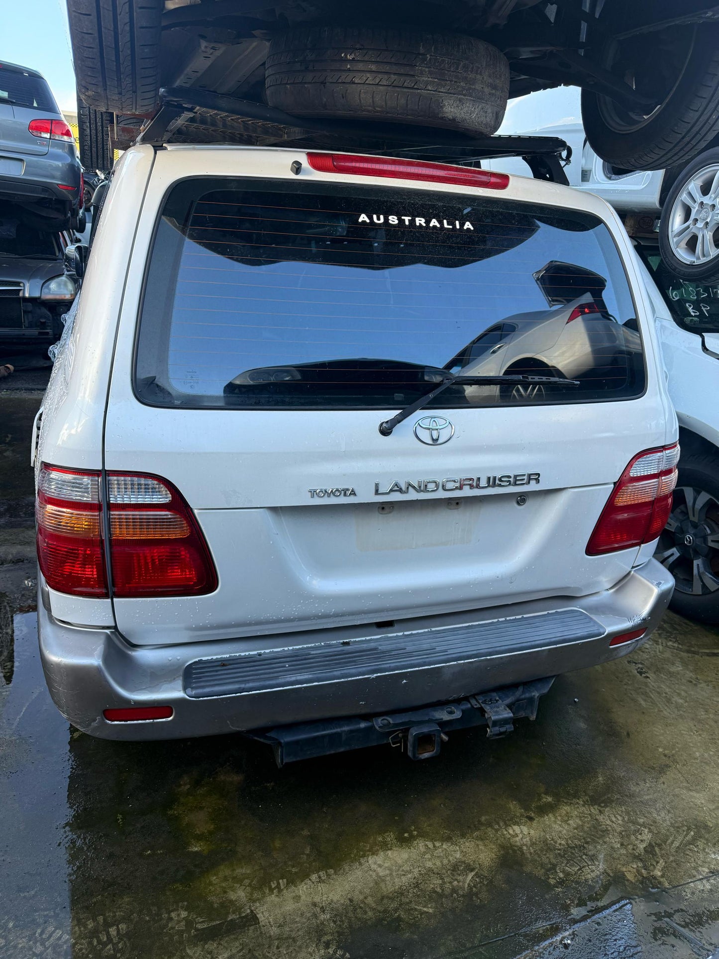 Toyota
Land Cruiser