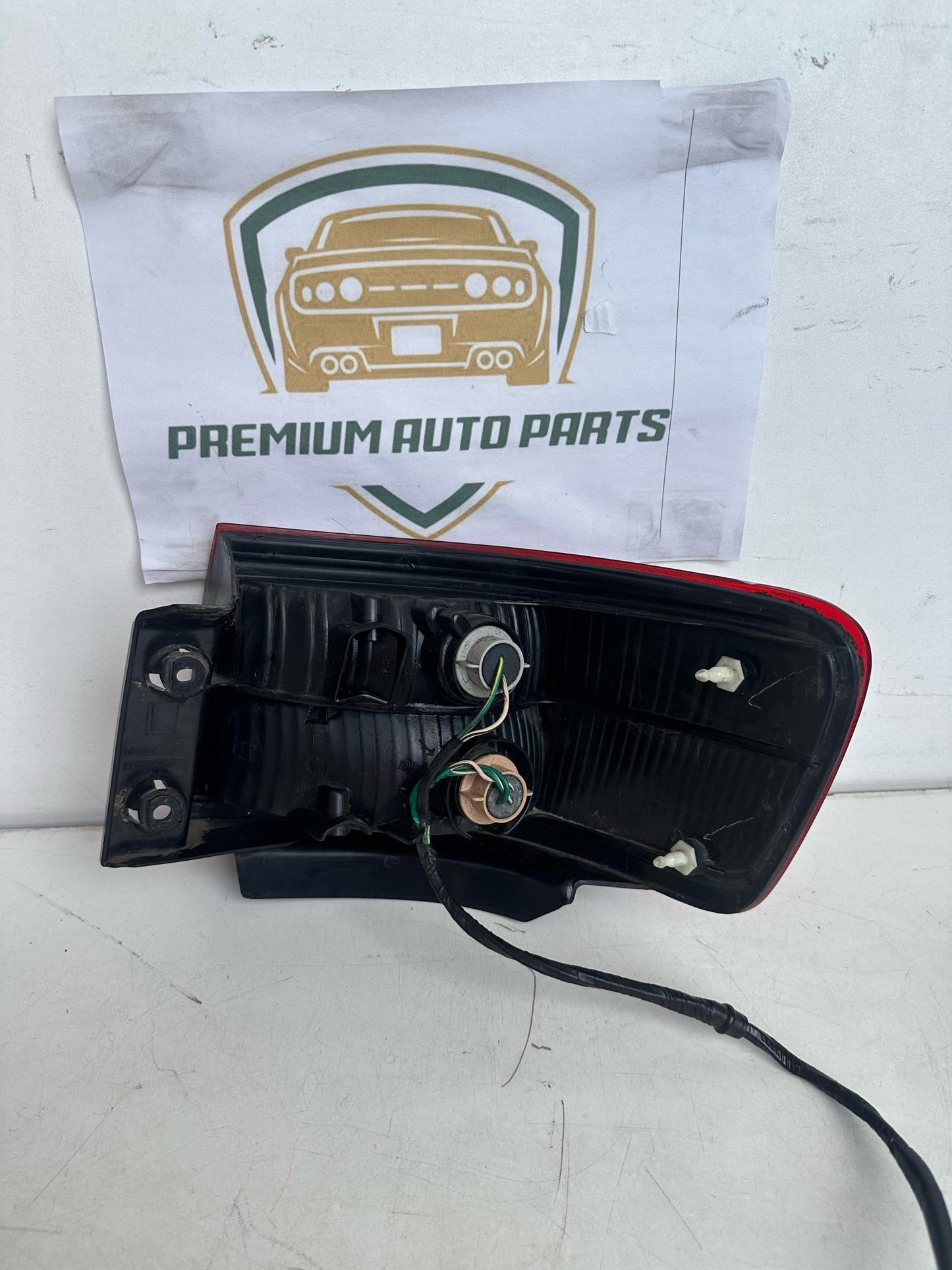 2000 Toyota Camry Left Taillight