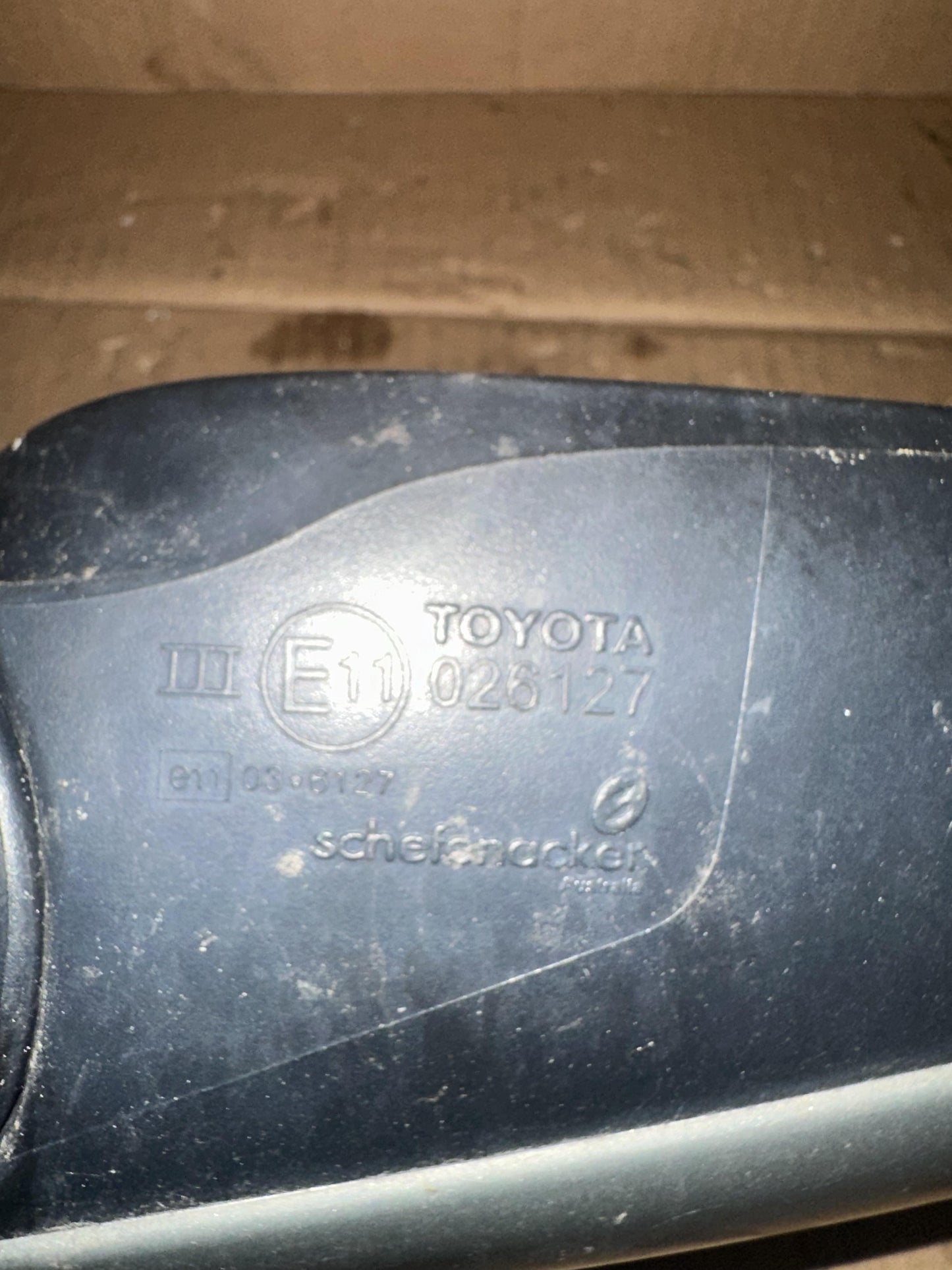 2007 XV40 Right Door Mirror
