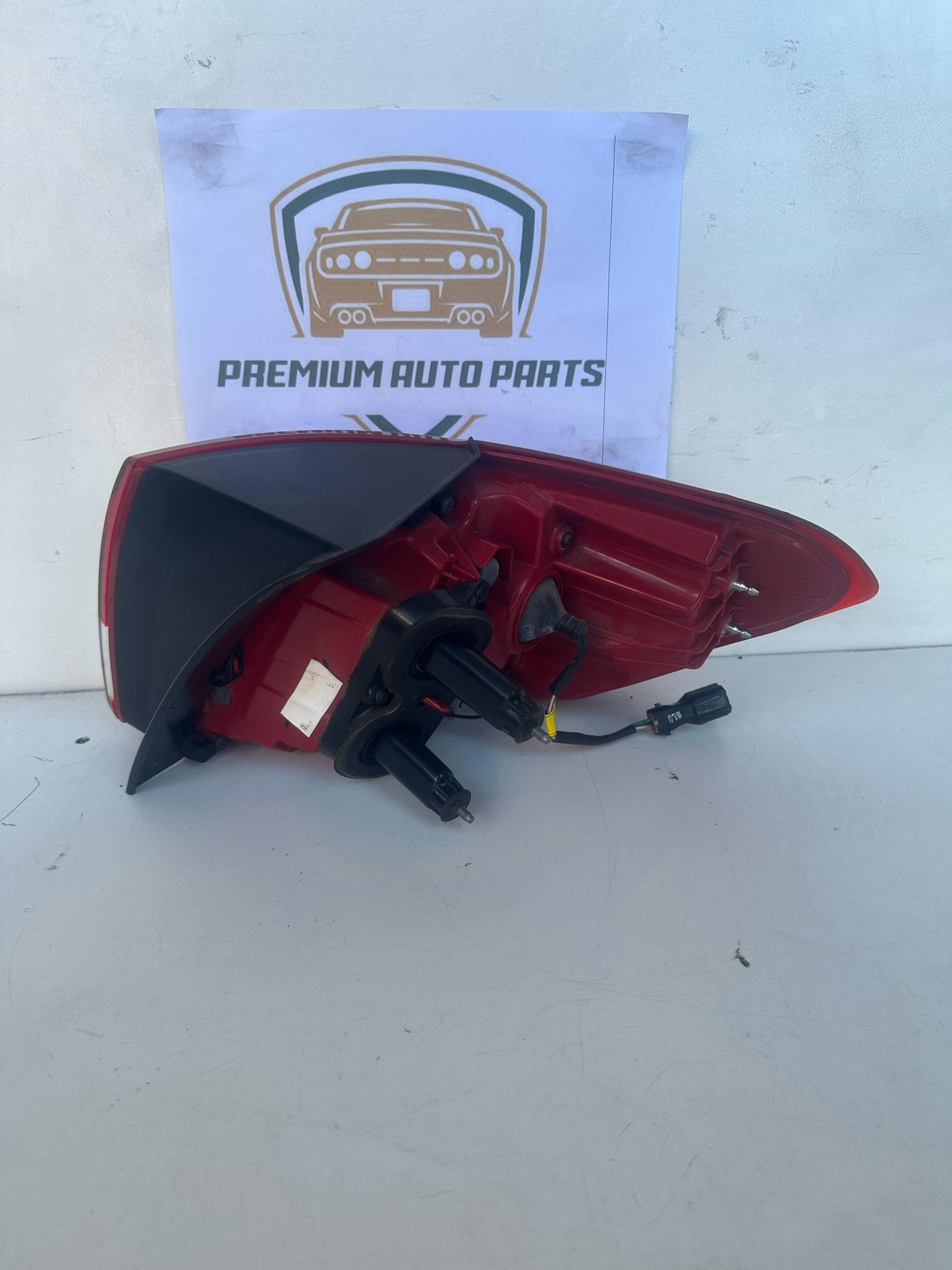 2016 Left Taillight