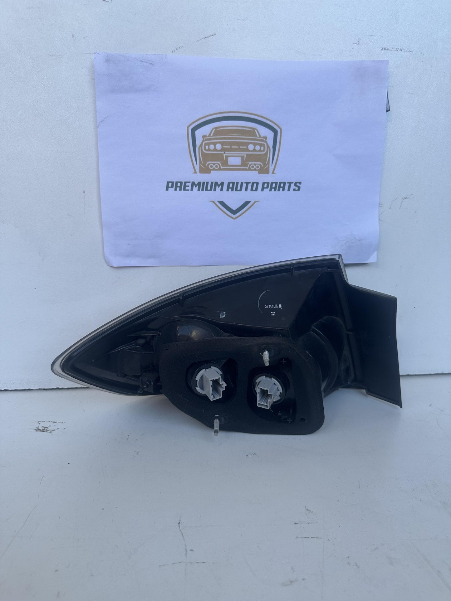 2006 BK10F1 Right Taillight