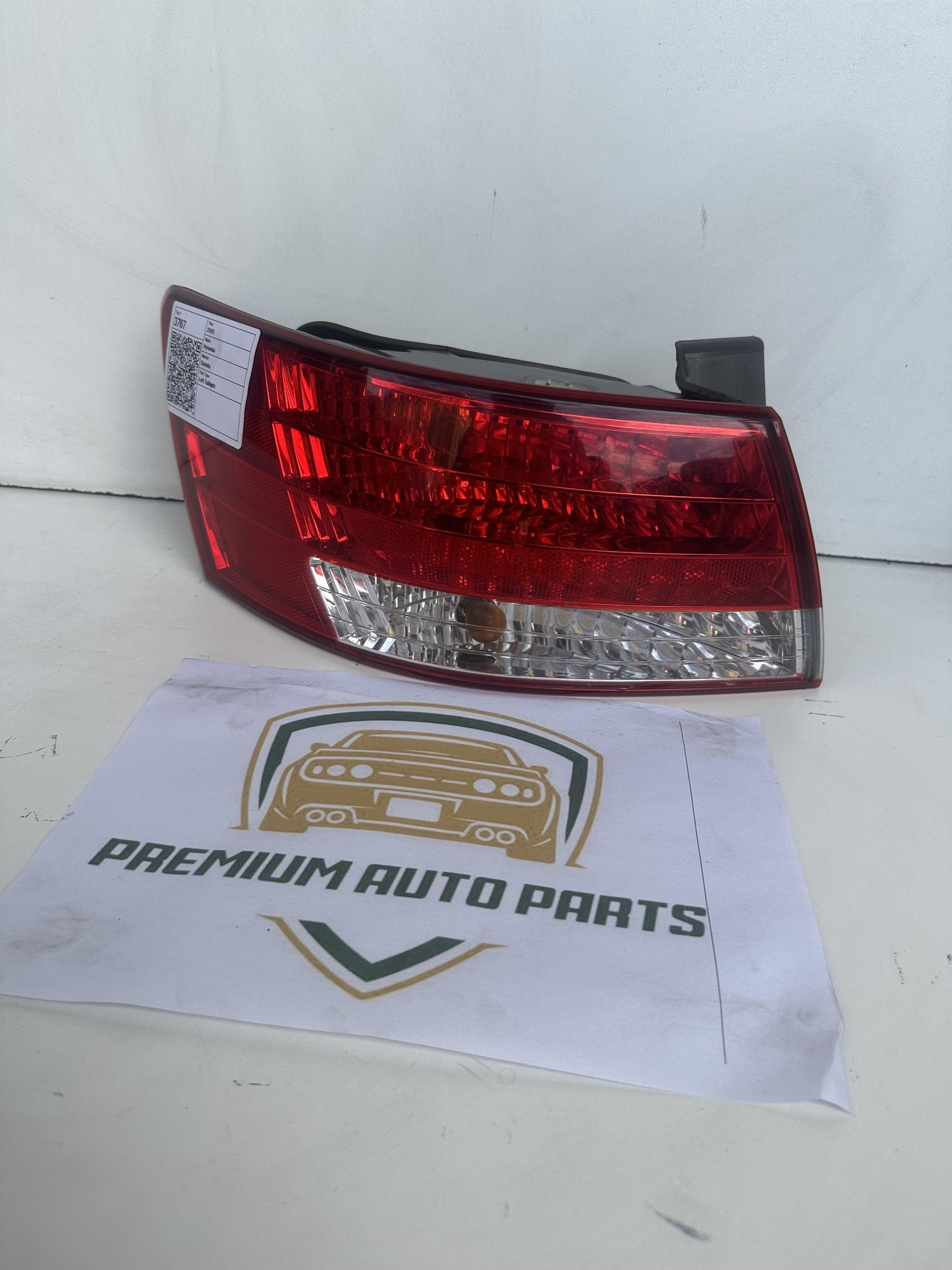2005 NF Left Taillight