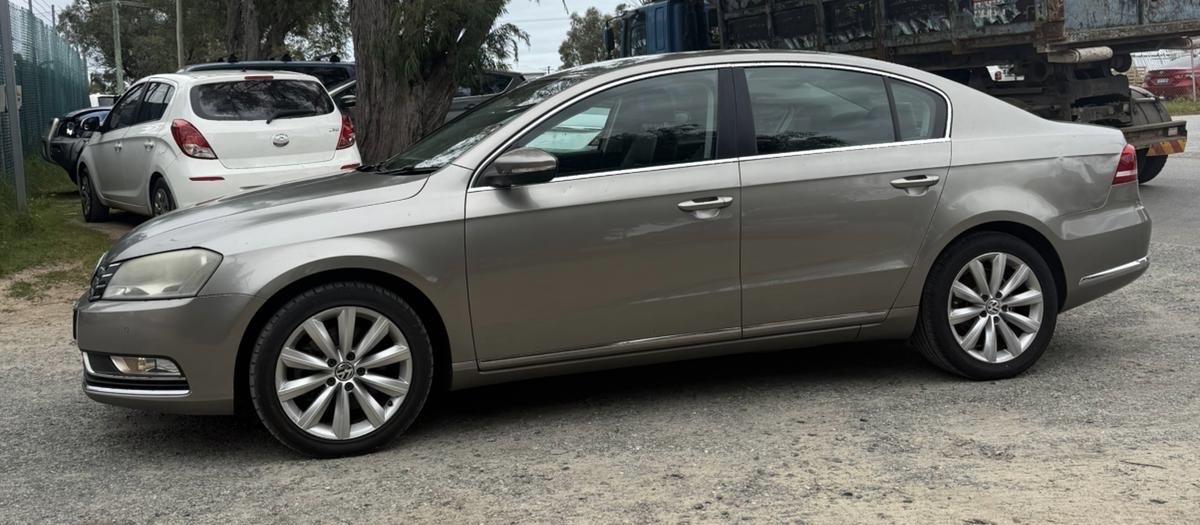 2012 Volkswagen Passat Sedan
Volkswagen
Passat