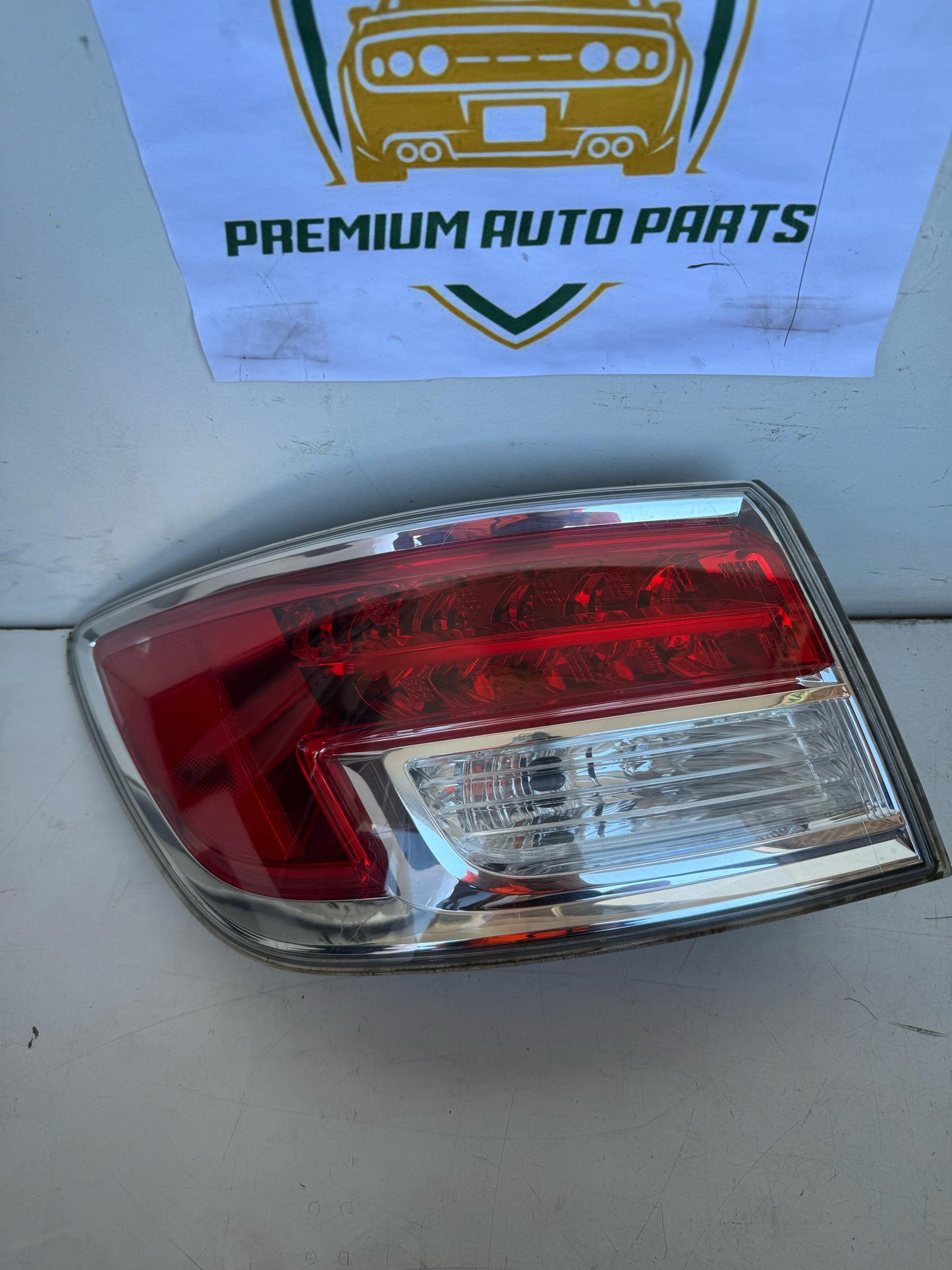 2008 I TB Left Taillight