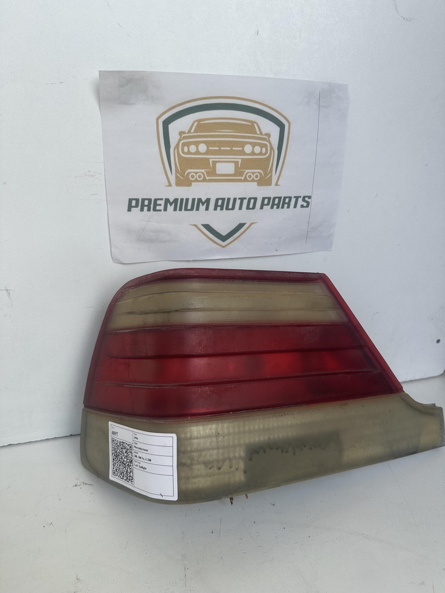 1996 Left Taillight