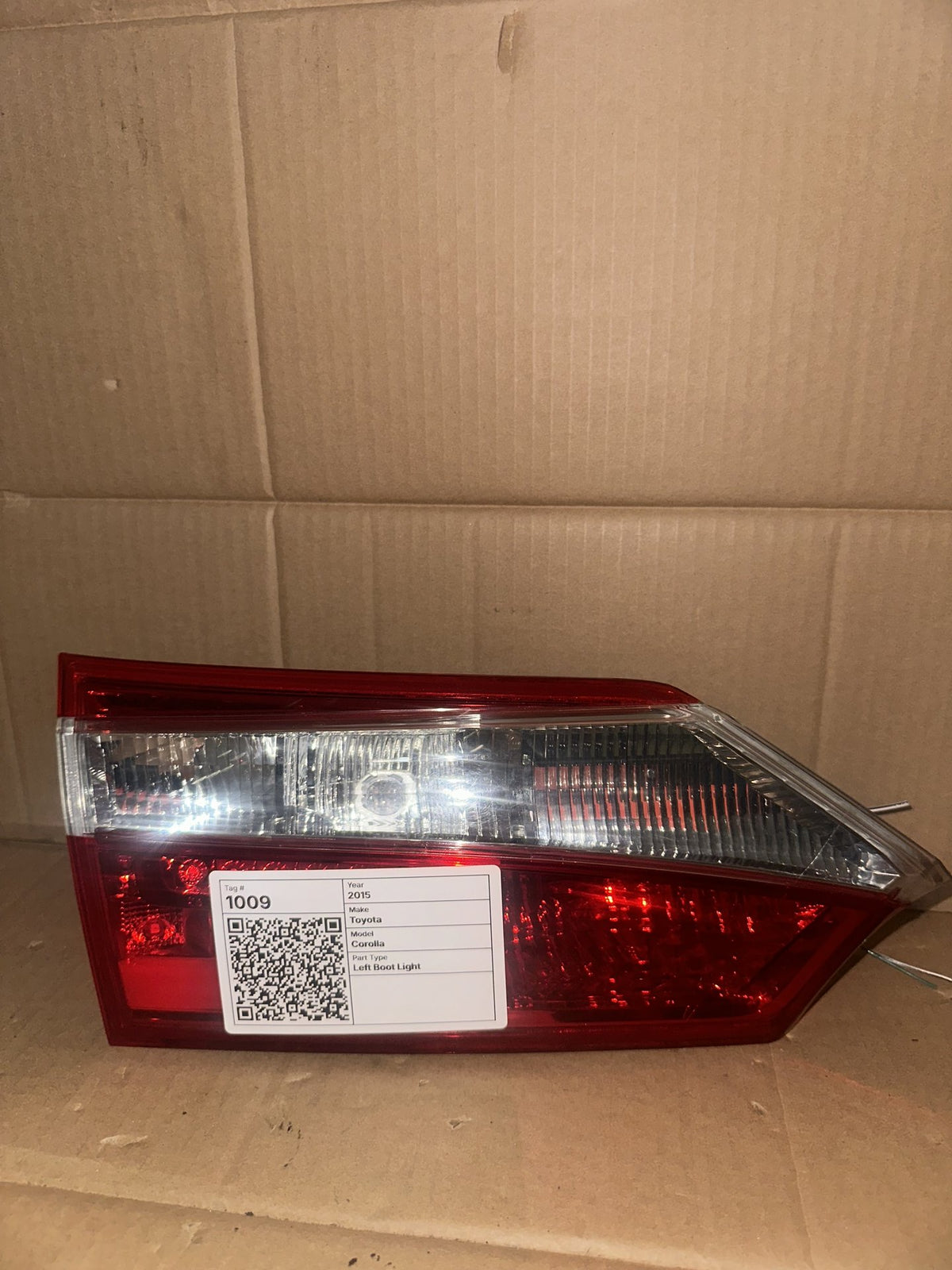 2015 Toyota Corolla - Left Boot Light