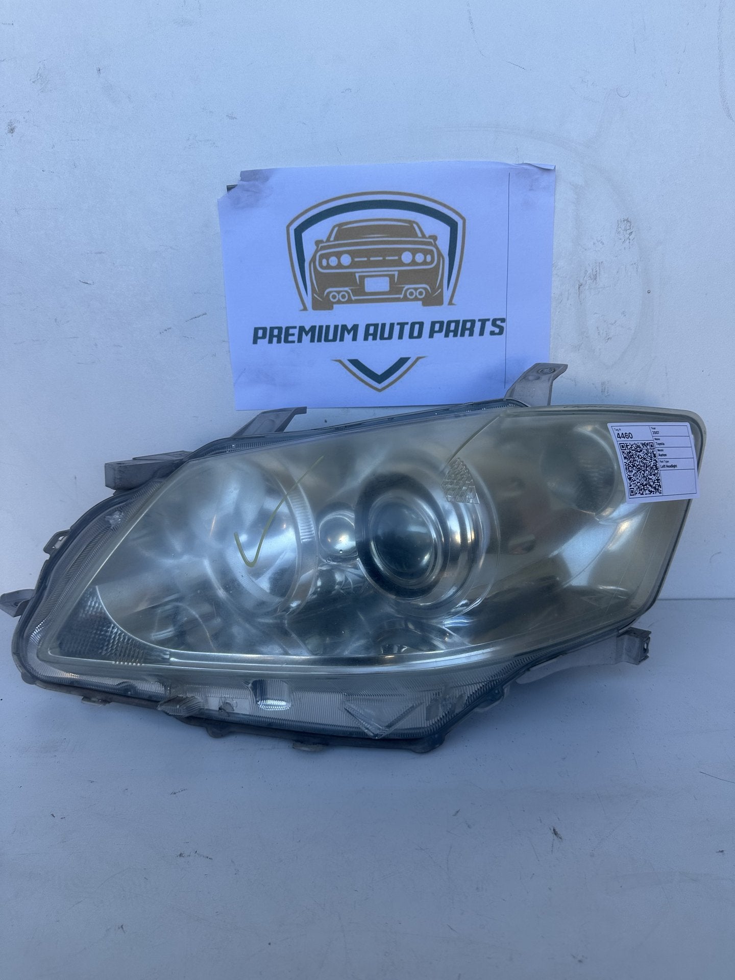 2007 V40 Left Headlight