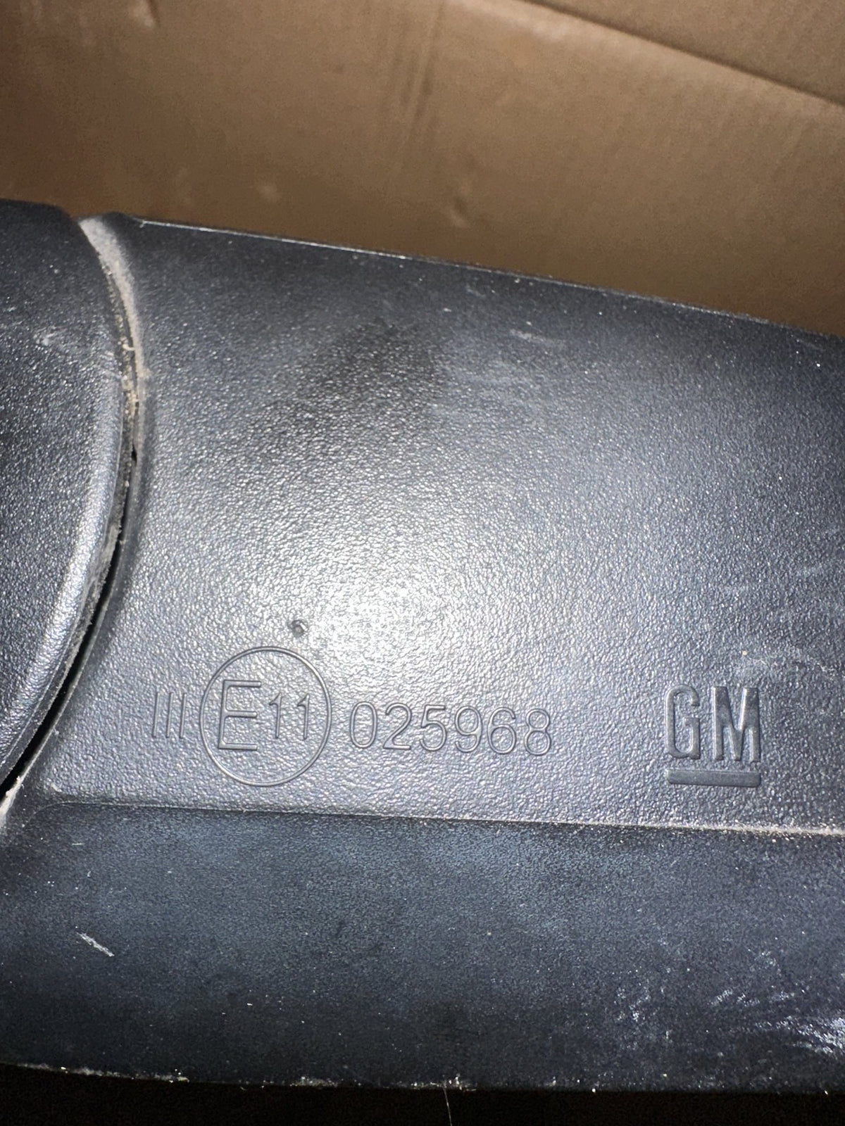 2010 Holden Commodore Left Door Mirror 025968