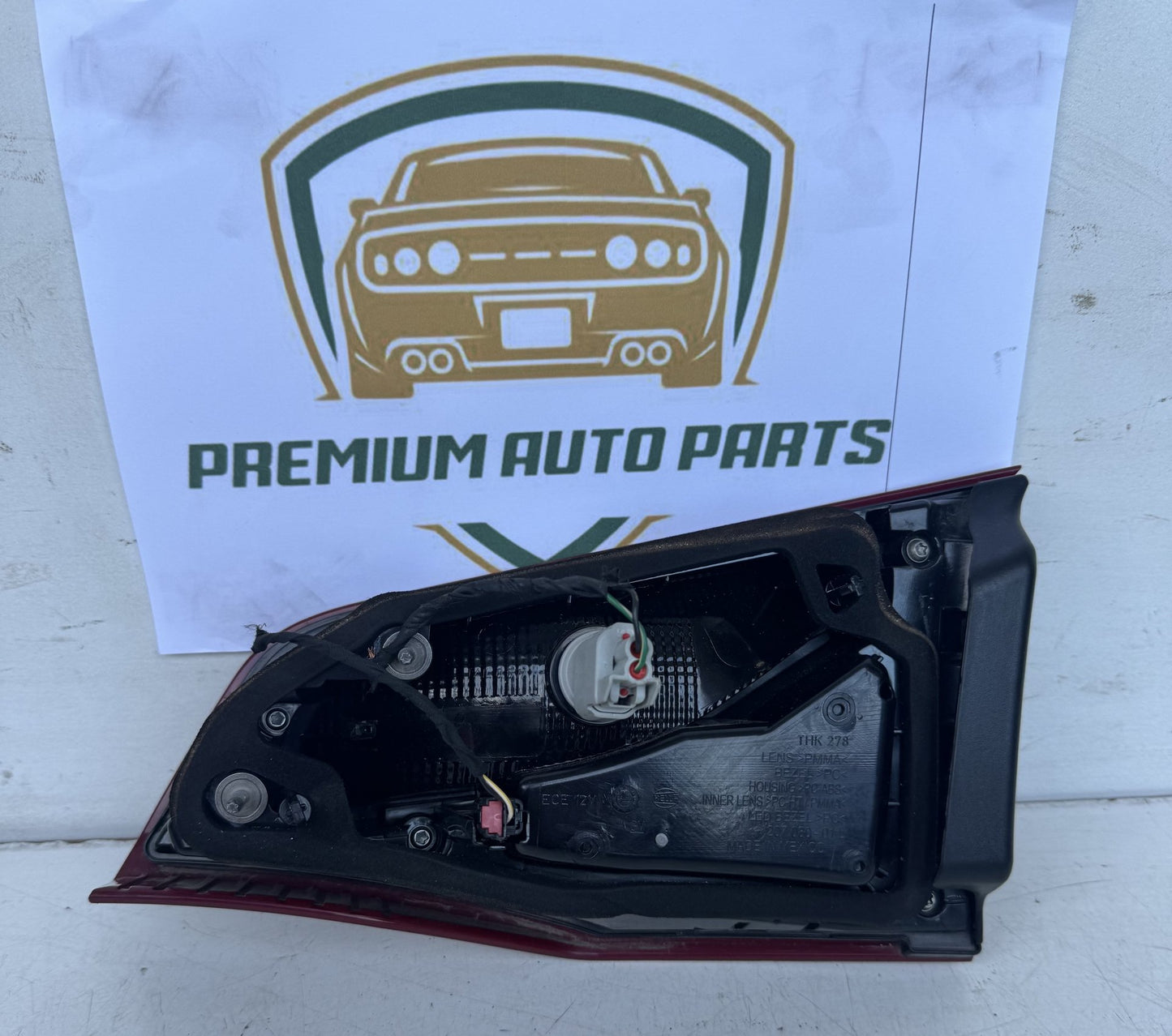 2019 EQ Left Boot Light