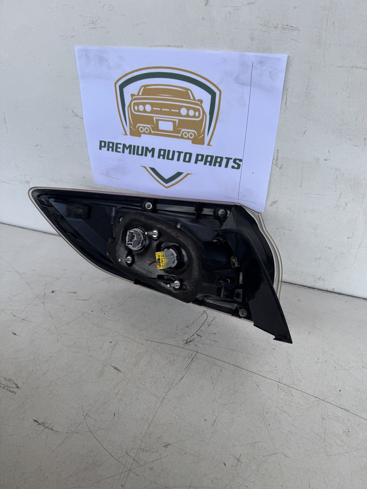 2012 Mazda Mazda3 Hatchback Right Taillight
