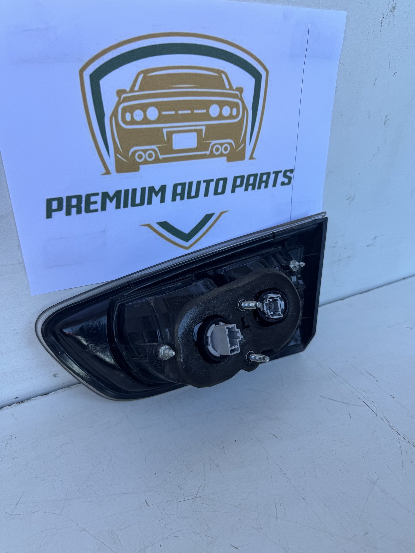 2017 CF Left Boot Light