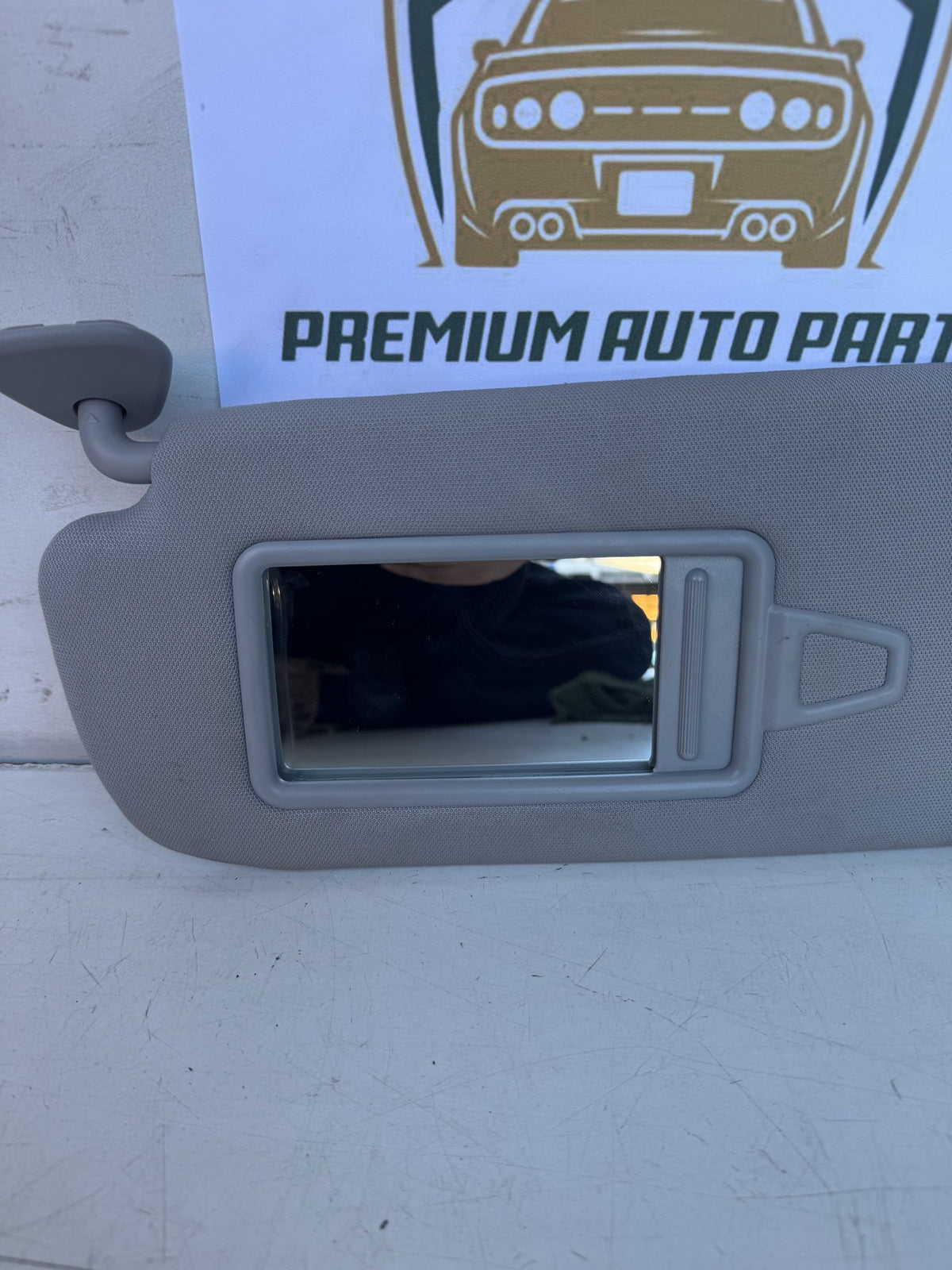 2013 Hyundai Santa Fe DM Station Wagon Left Sun Visor