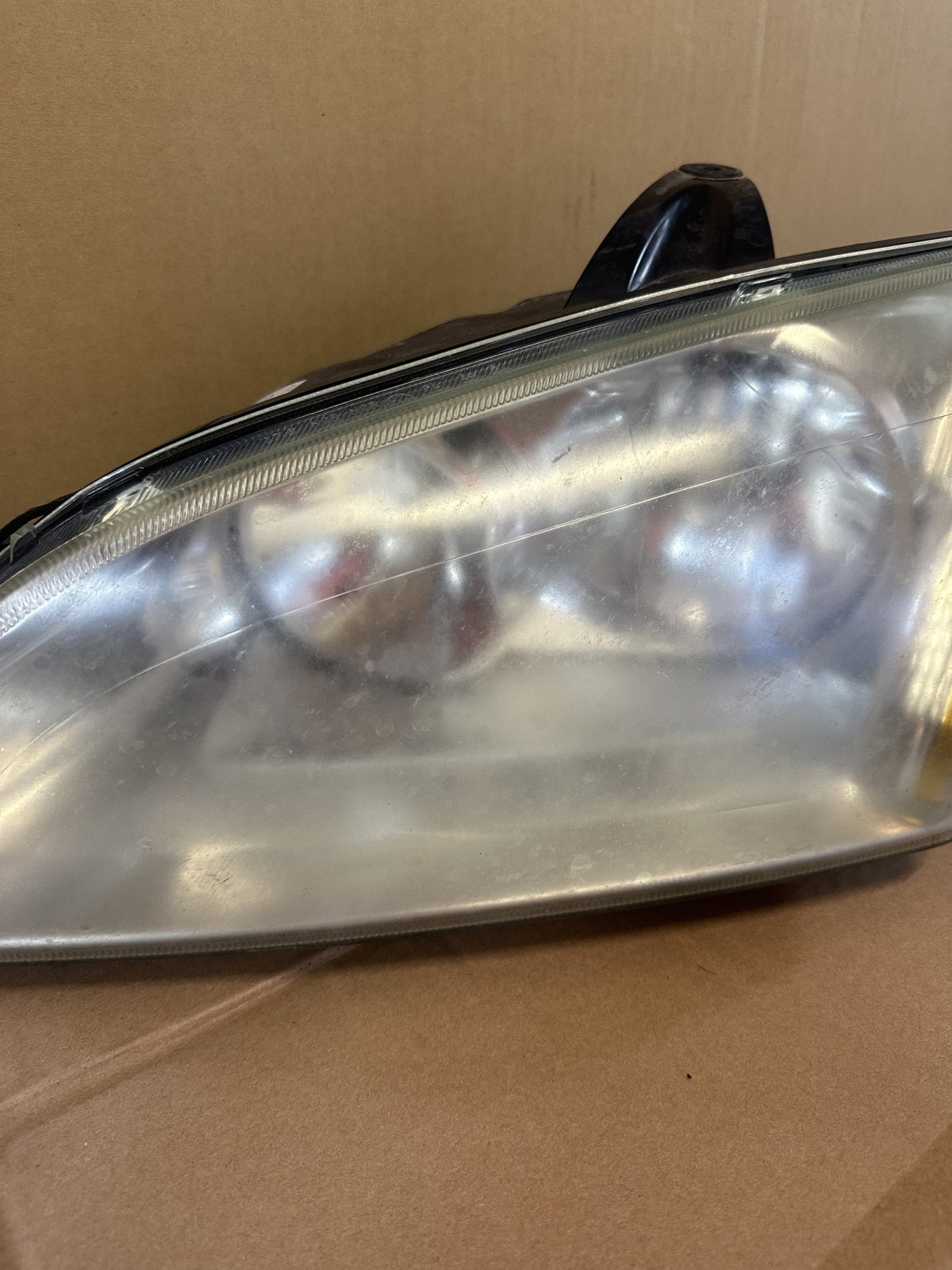 2006 Ford Focus Focus Ls Hatchback Left Headlight 4M5113K060