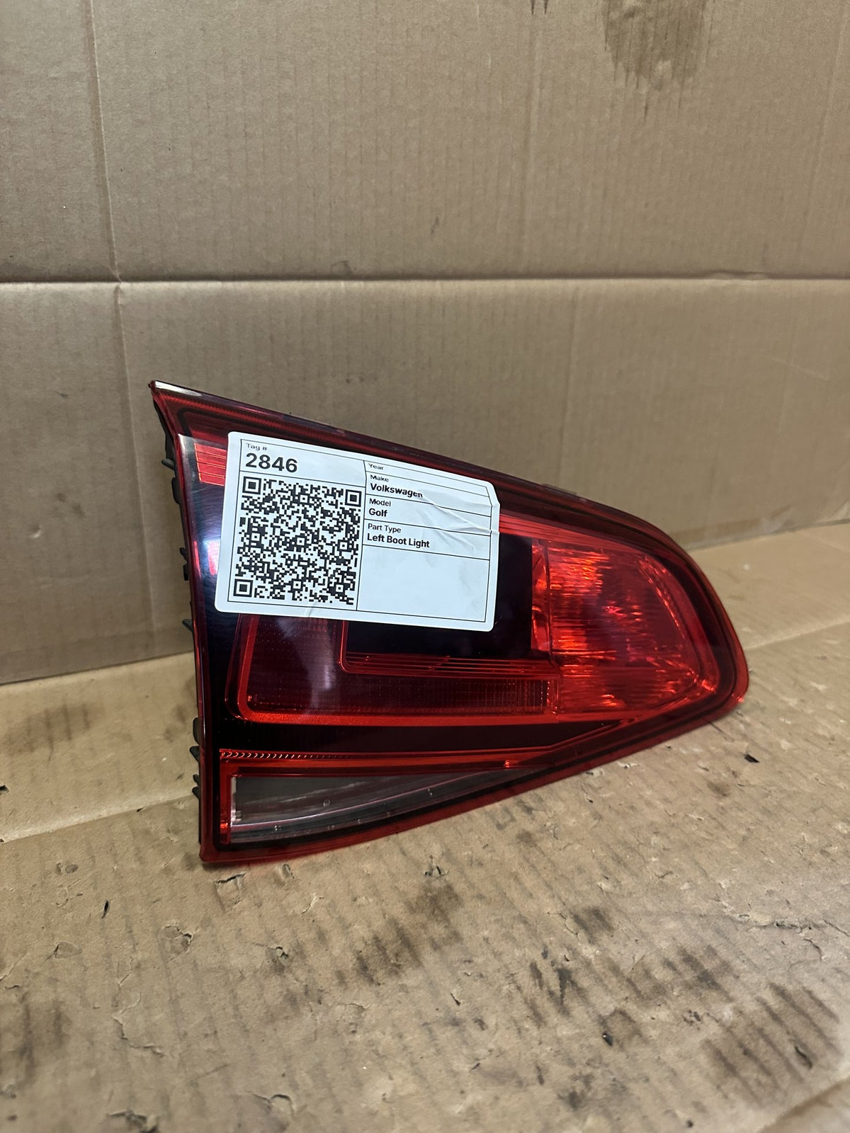 2015-2018 Volkswagen Golf Left Boot Light 5G0945093AF