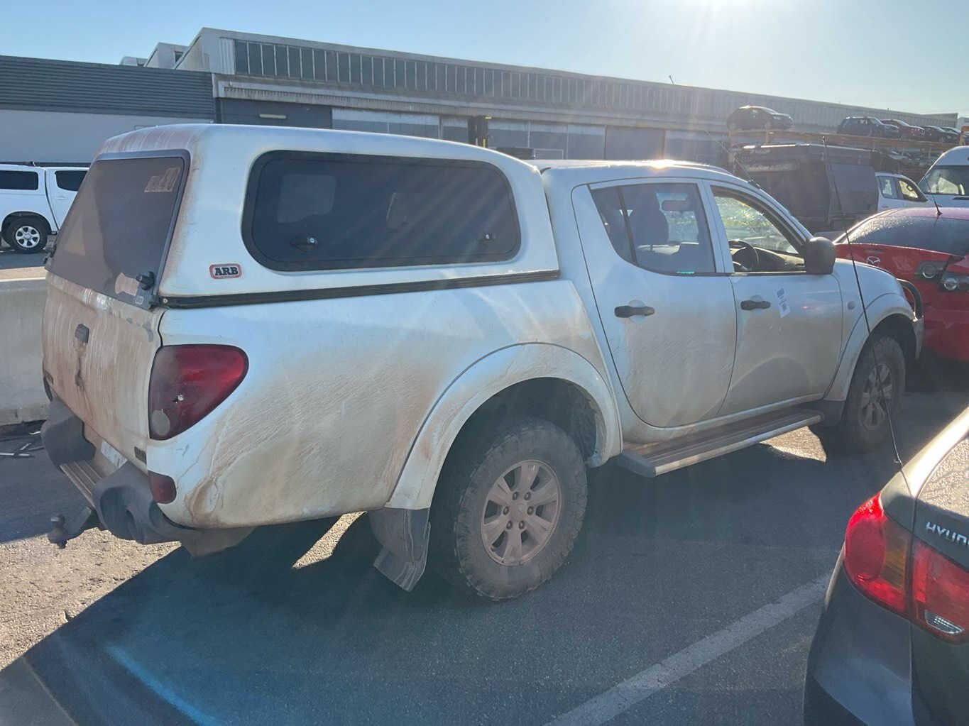 2013 Mitsubishi Triton GLX MNDouble Cab Utility
Mitsubishi
Triton