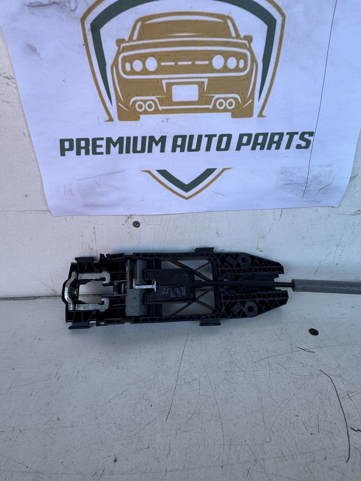 2019 Volkswagen Golf Station Wagon Right Front Door Lock Actuator