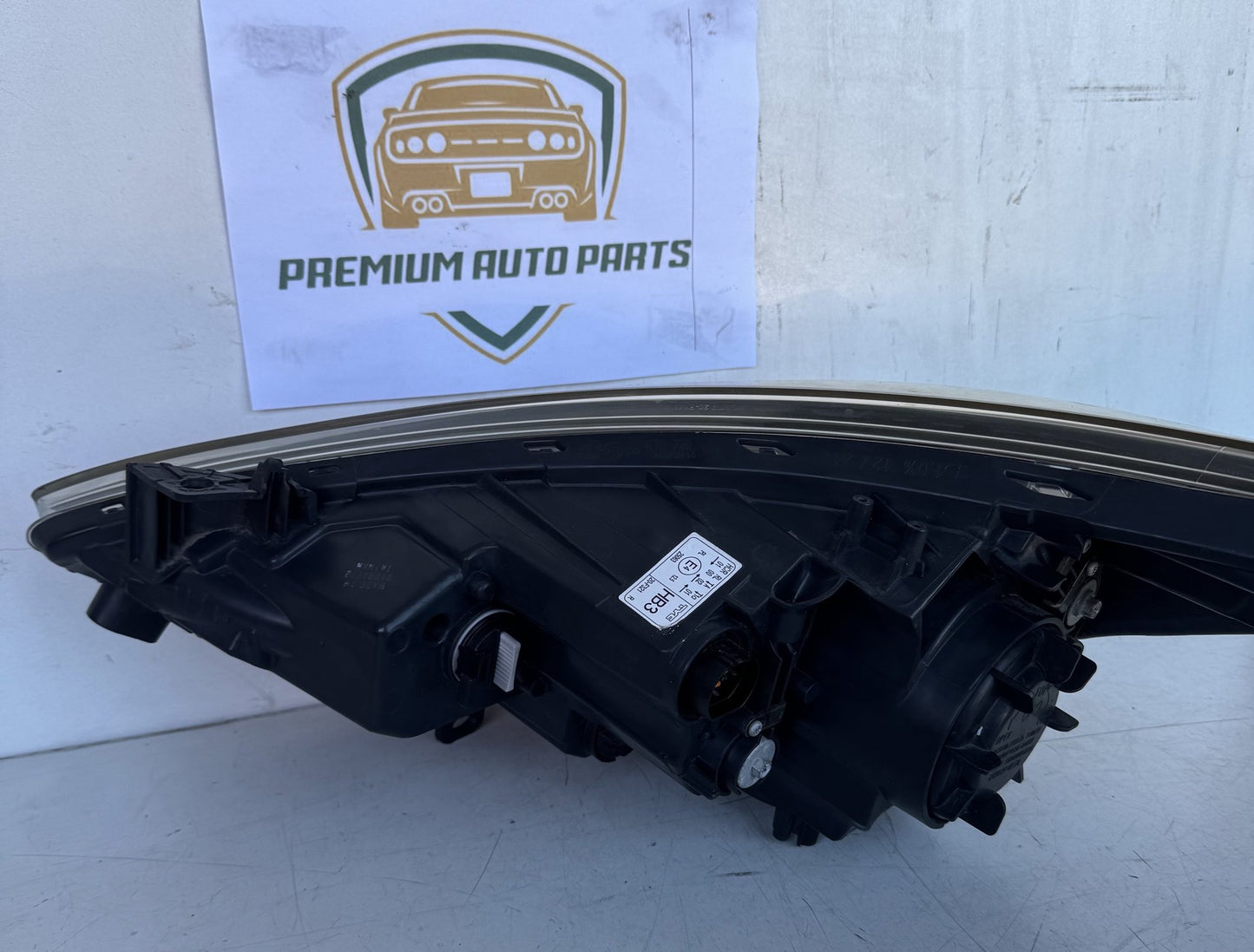 2017 Hyundai Accent RB Hatchback Right Headlight