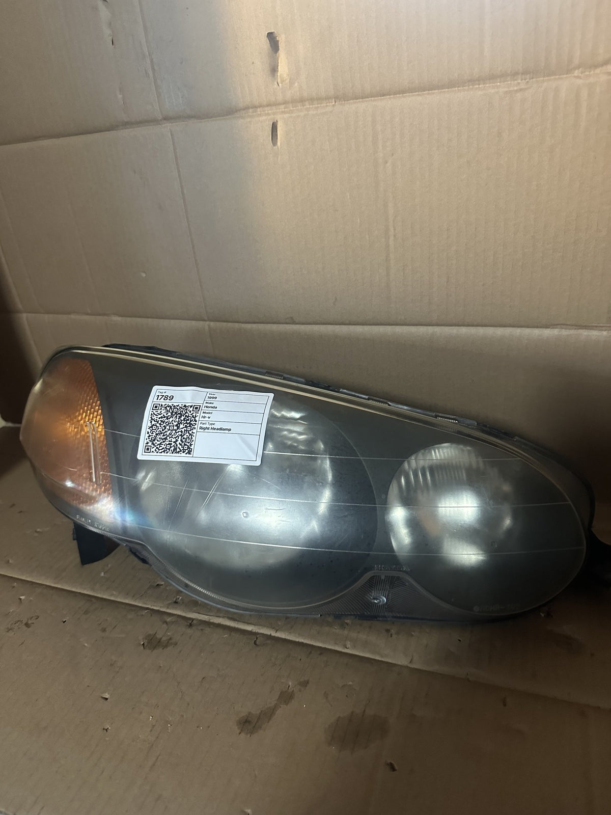 1999 Honda HR-V - Right Headlight