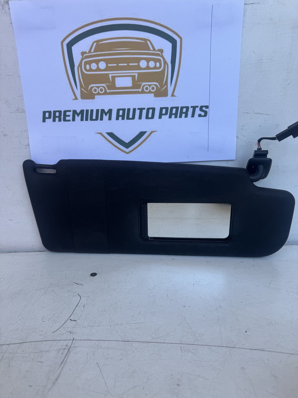 2013 Volkswagen Golf - Right Sun Visor