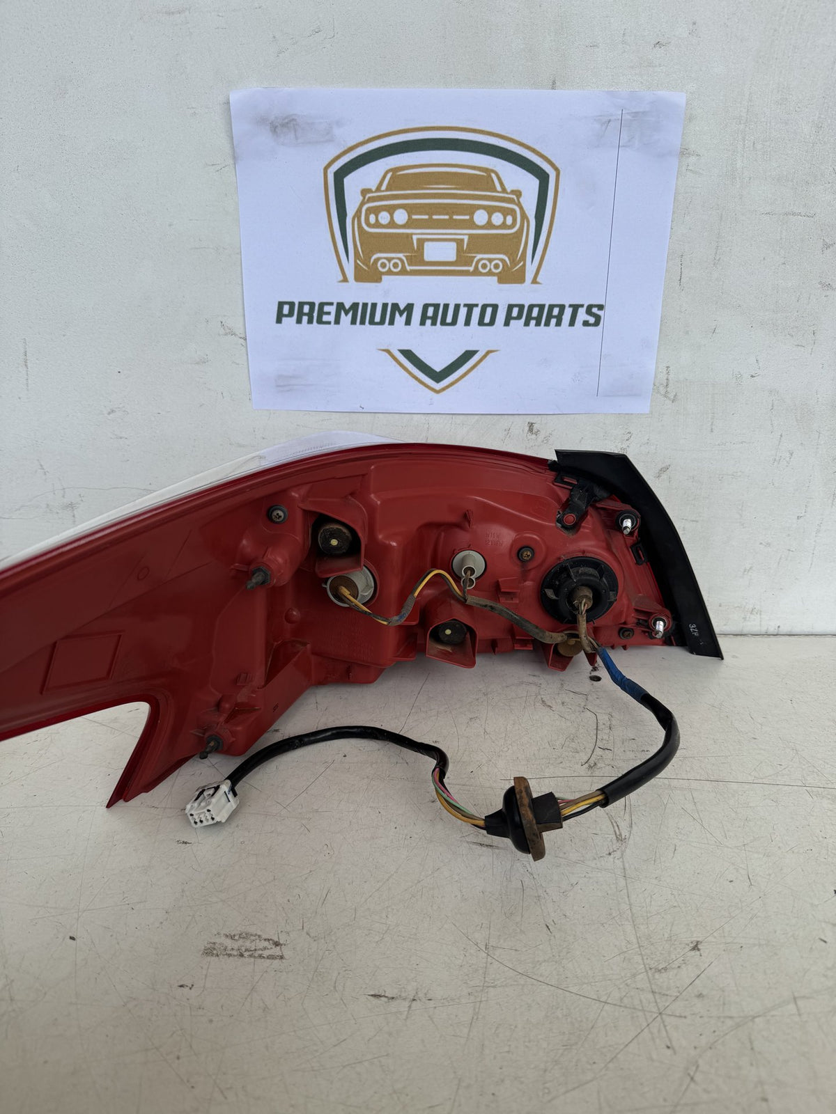 2014 Nissan Altima Right Taillight