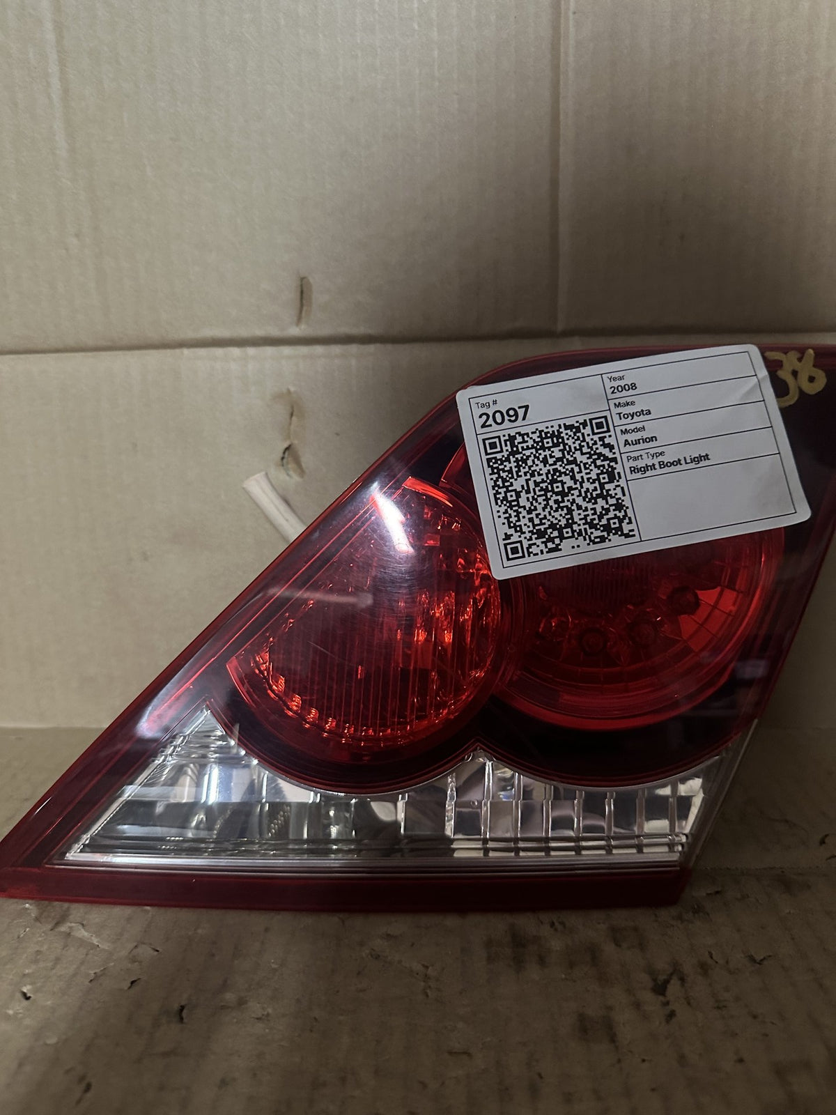 2008 Toyota Aurion Sedan Right Boot Light 2282