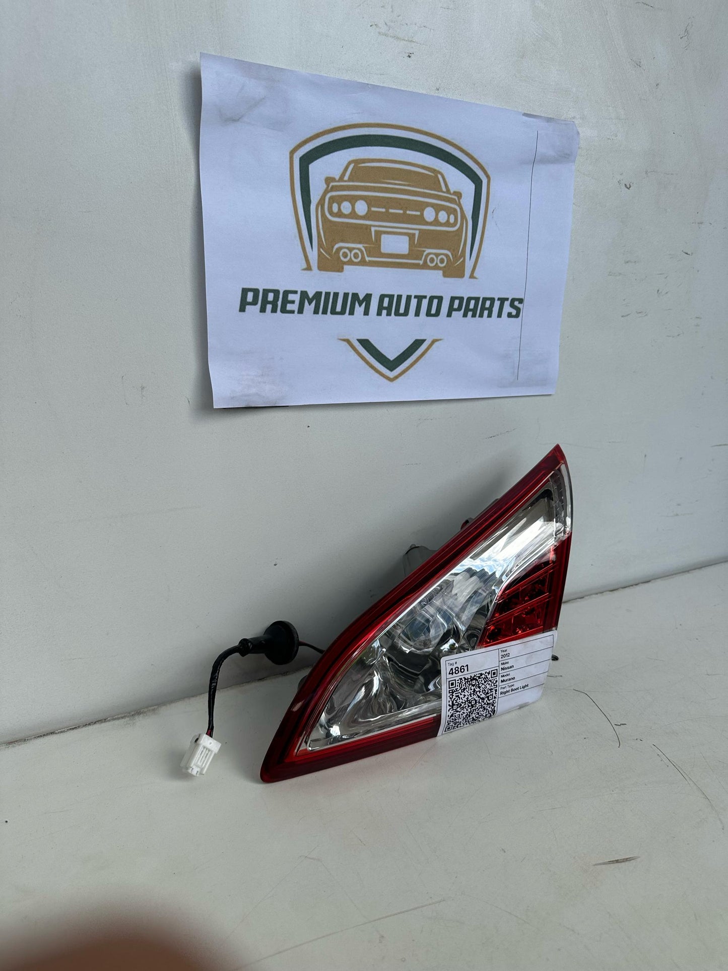 2012 Nissan MuranoII Z51 Right Boot Light