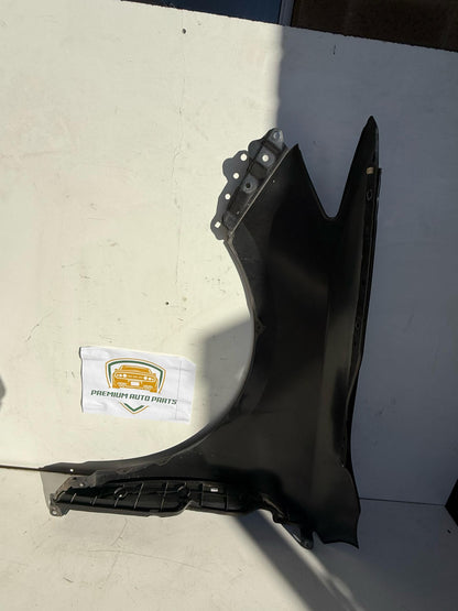 2014 Toyota Camry Right Front Guard
