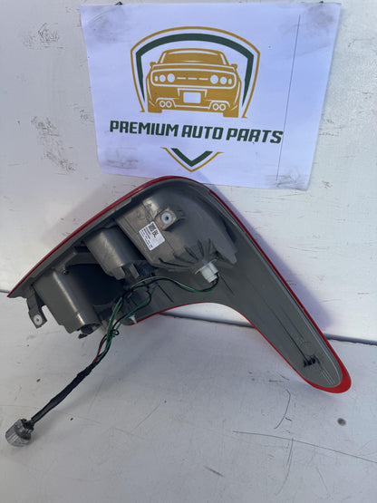 2017   Left Taillight