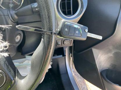 2014 Toyota Corolla  Hatchback 
Toyota
Corolla