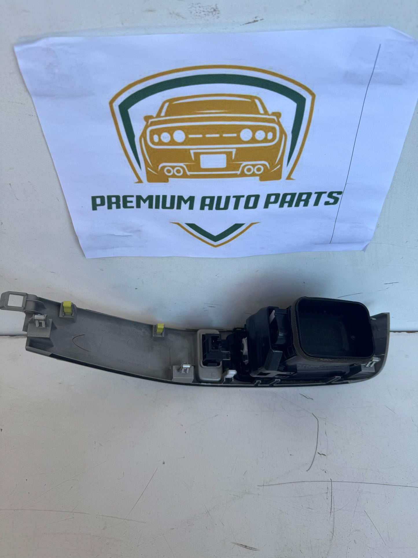 2007 Toyota Land Cruiser Left Dash Air Vent