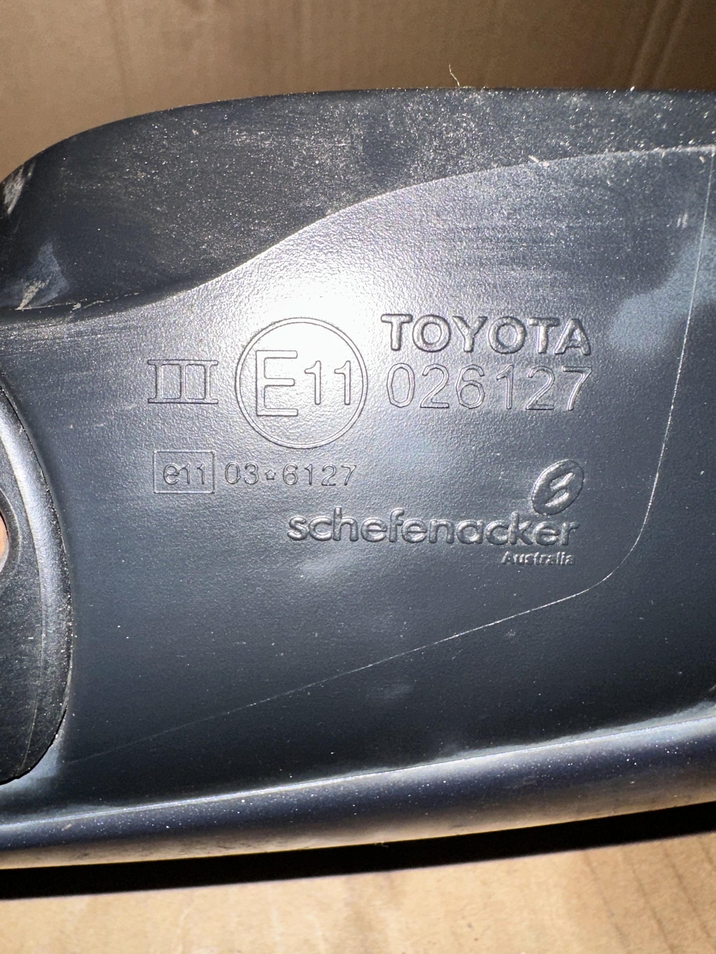2008  XV40 Right Door Mirror