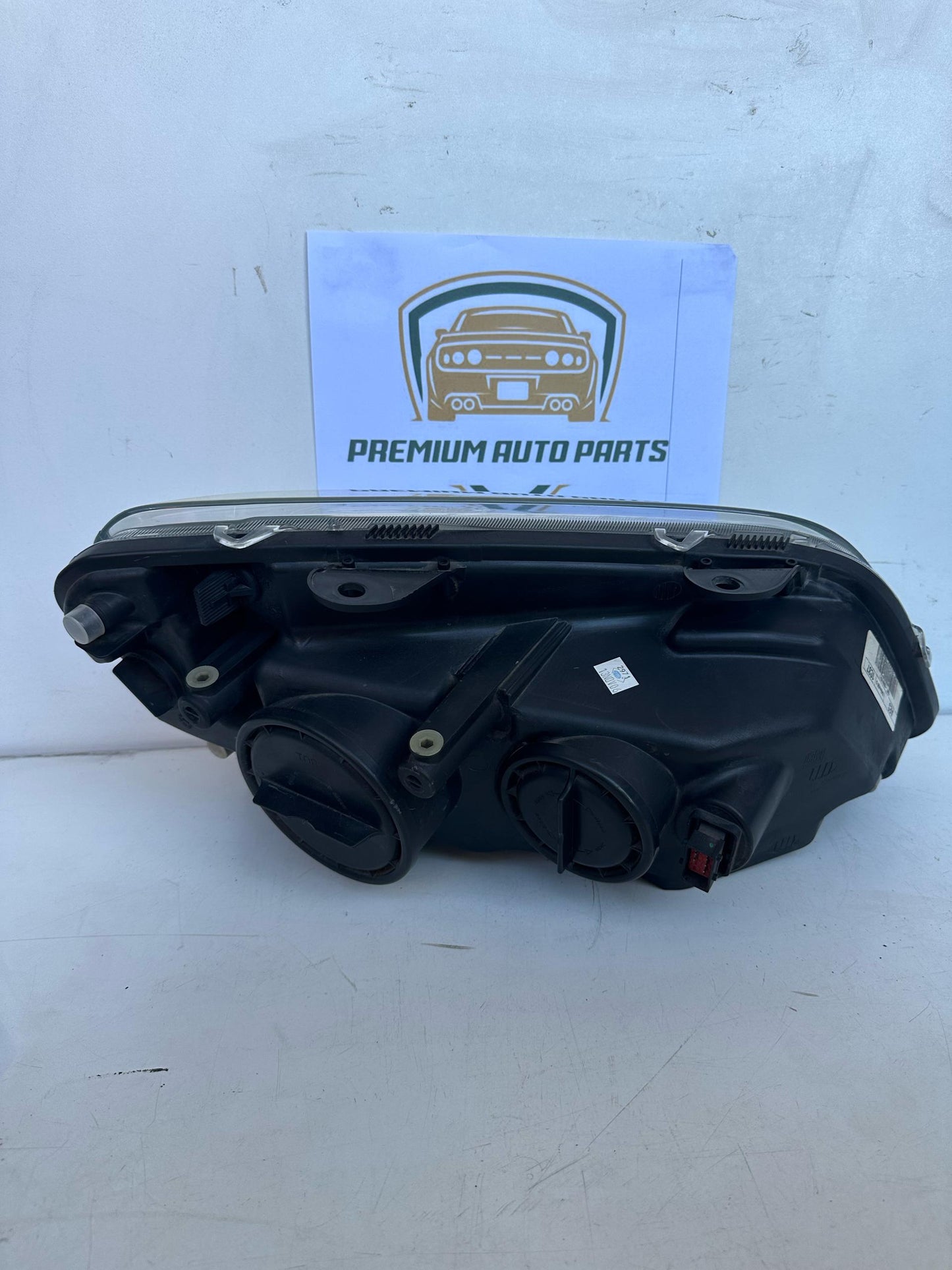 2006  WL Left Headlight