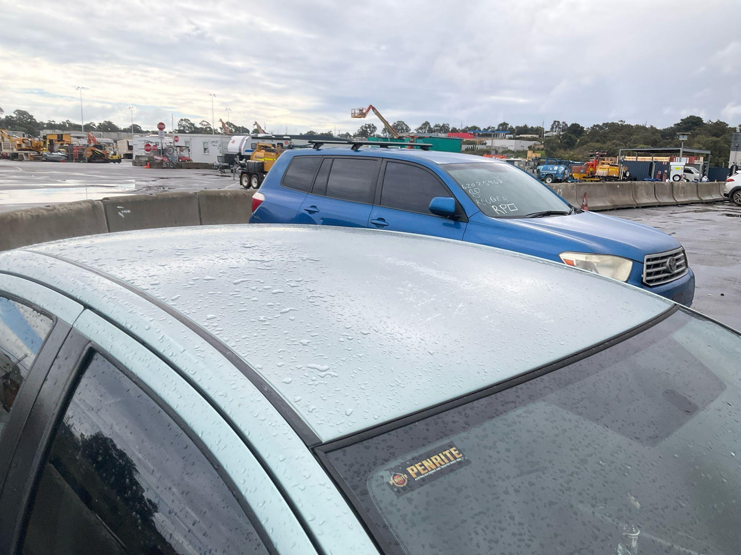 Toyota 
Yaris