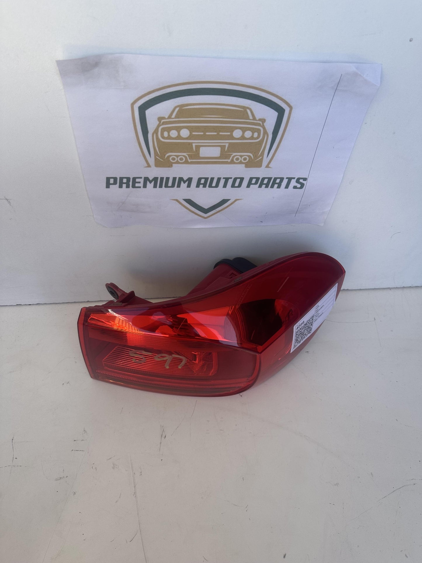 2012  MK1 - 5N Right Taillight