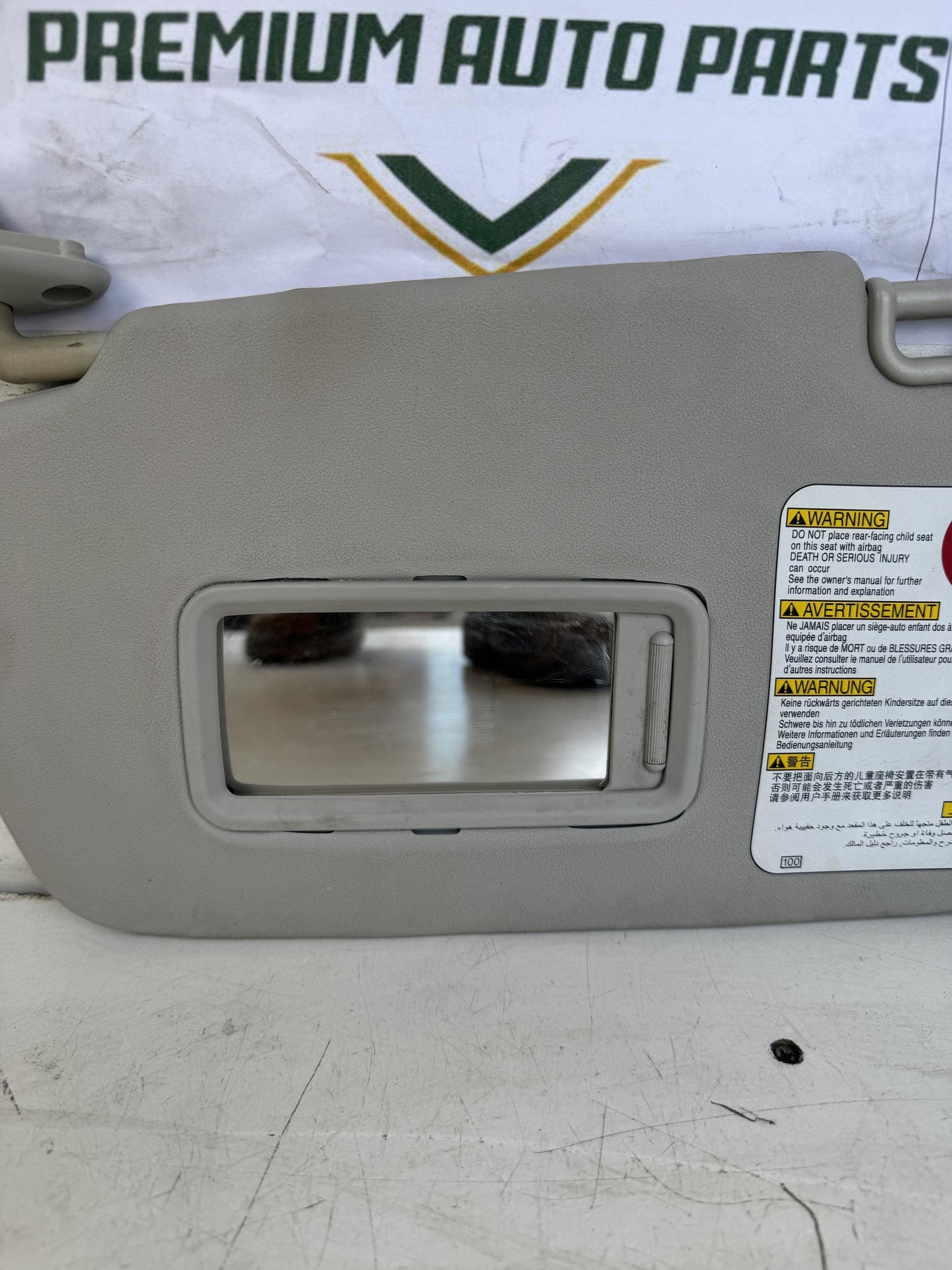 2008   Left Sun Visor