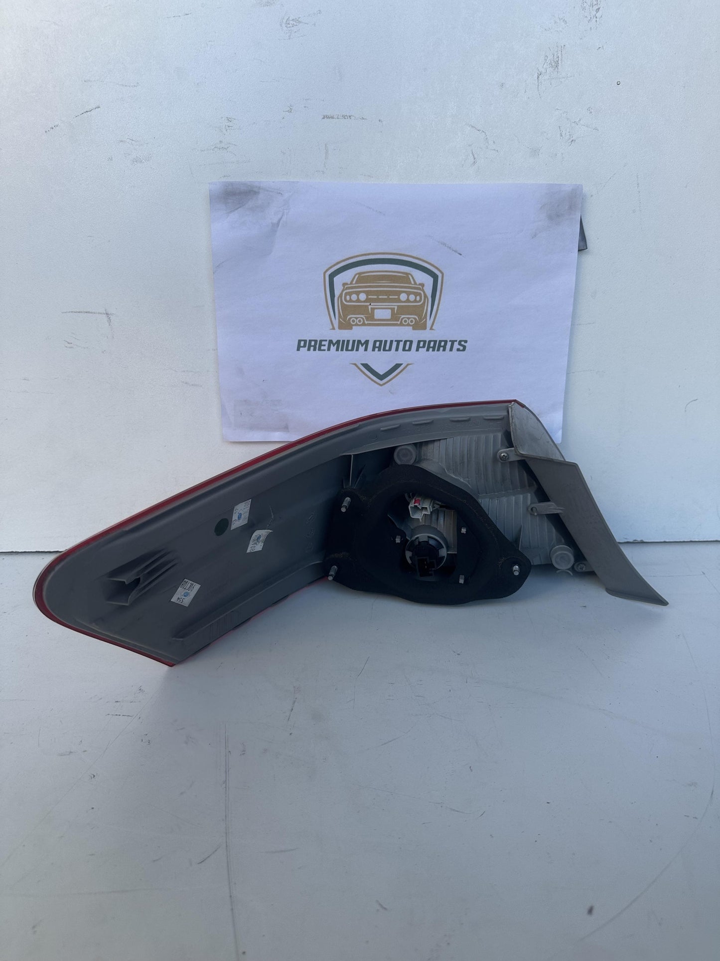 2008  XV40 Right Taillight