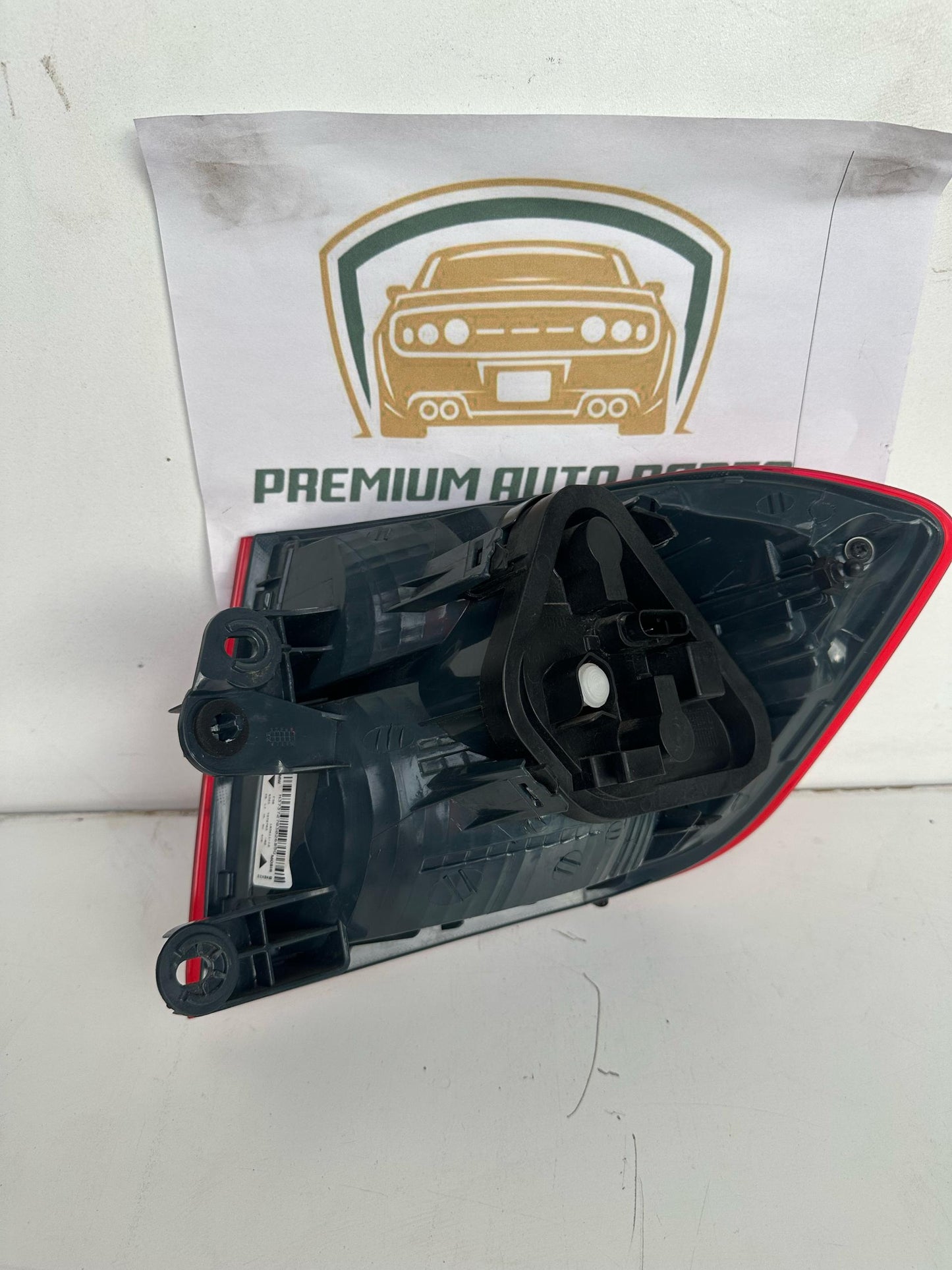 2013  F30 Left Taillight