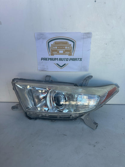 2012 Toyota Kluger Left Headlight