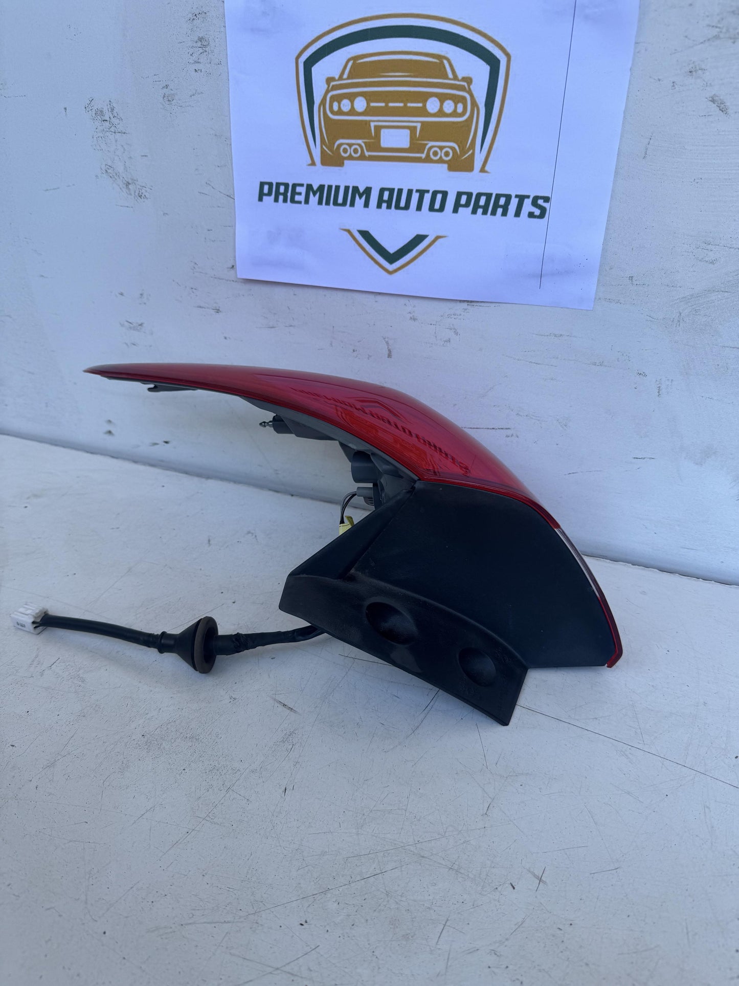 2016  GD Right Taillight