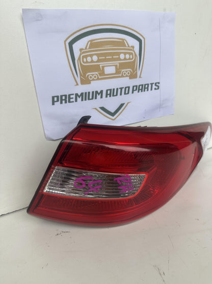 2016  LF Right Taillight