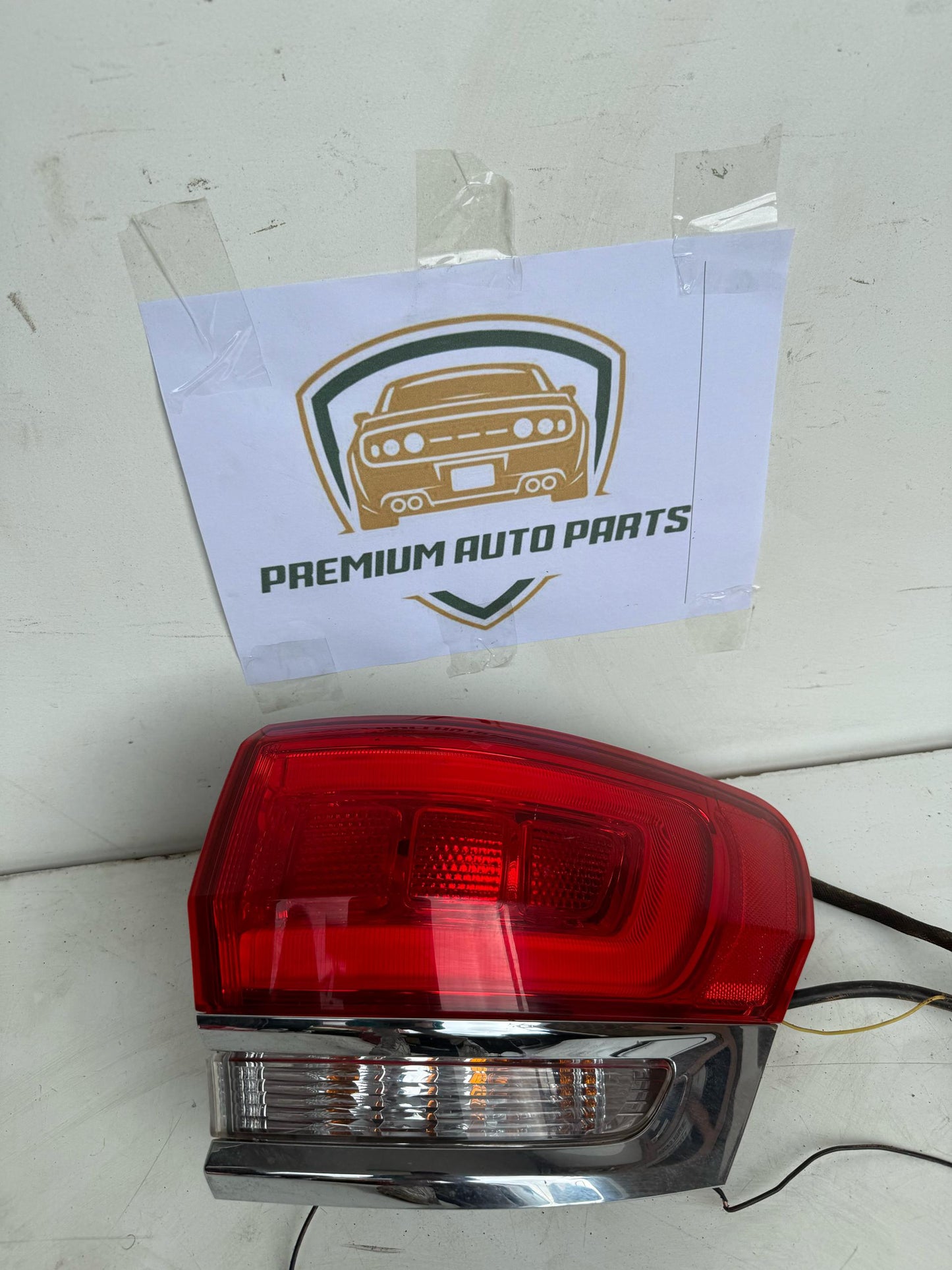 2018 Jeep Grand Cherokee Right Taillight