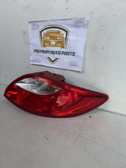 2007   Right Taillight