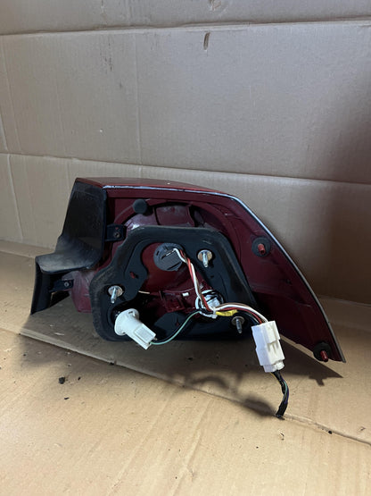 2009  Commodore Left Taillight