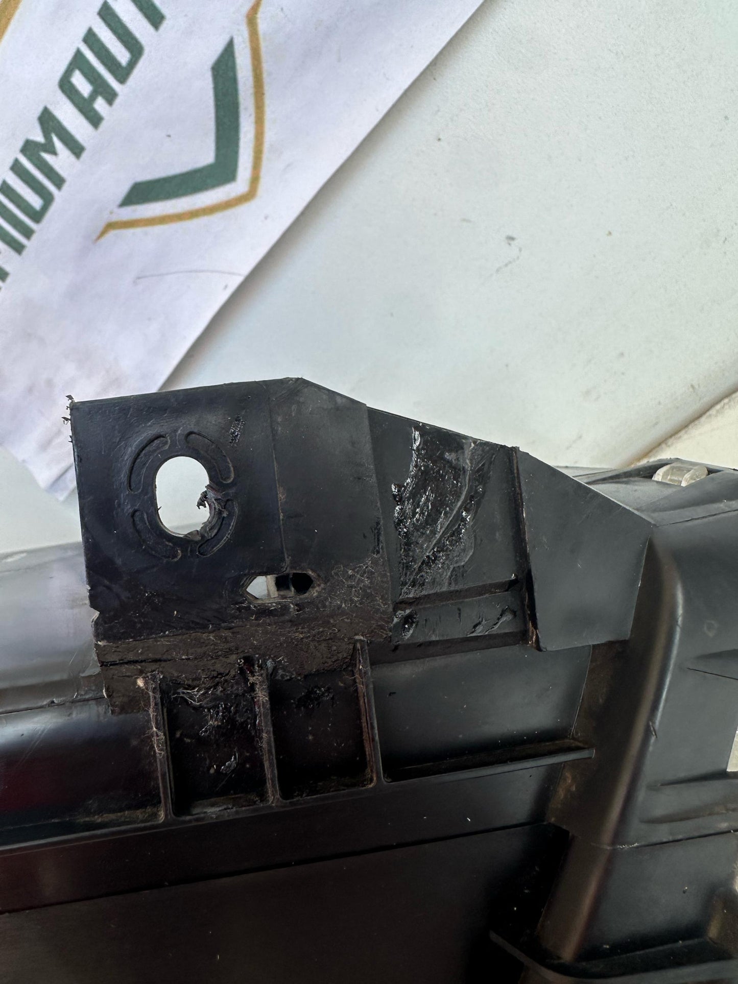 2008 Toyota RAV4 Left Headlight