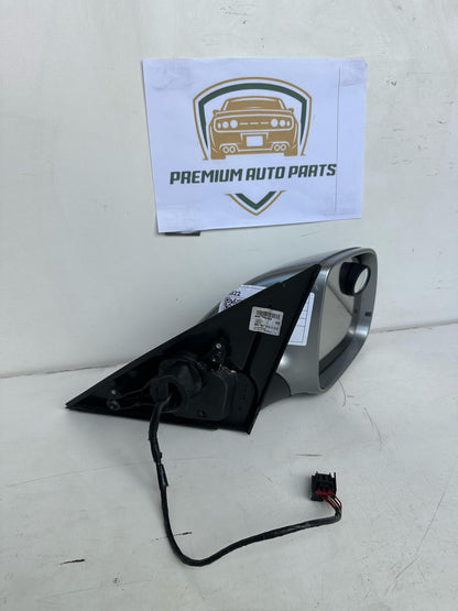 2010  8R Right Door Mirror